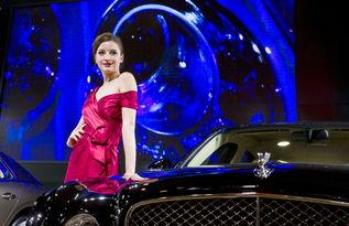 吃瓜宾利车模,吃瓜群众的奢华盛宴