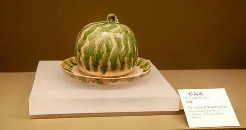 穿越吃瓜上朝,宫廷风云中的趣味朝堂