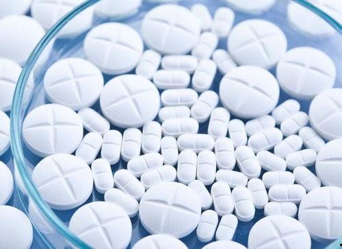 吃二甲双瓜放屁臭,二甲双瓜引发放屁异味之谜探究