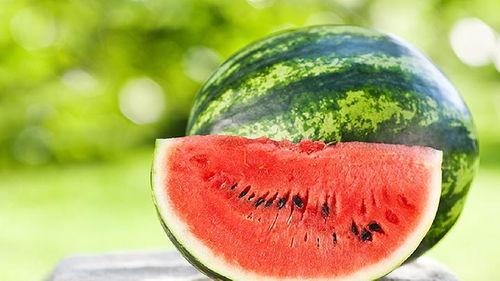 吃瓜容易吗,揭秘网络舆论背后的真相与挑战