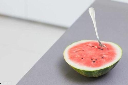夏天吃瓜用勺,吃瓜用勺，清凉一夏